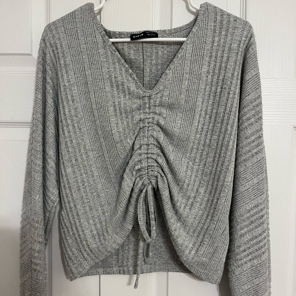 SHEIN Light Gray Ruched V-Neck Sweater